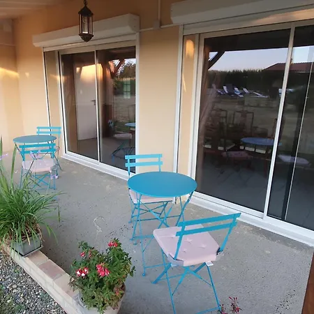 בית הארחה Woodstudio