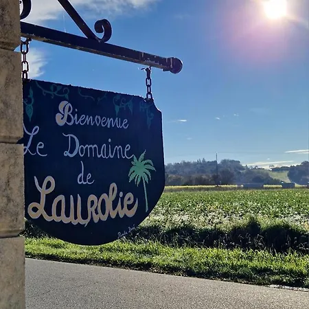 בית הארחה Woodstudio 3*